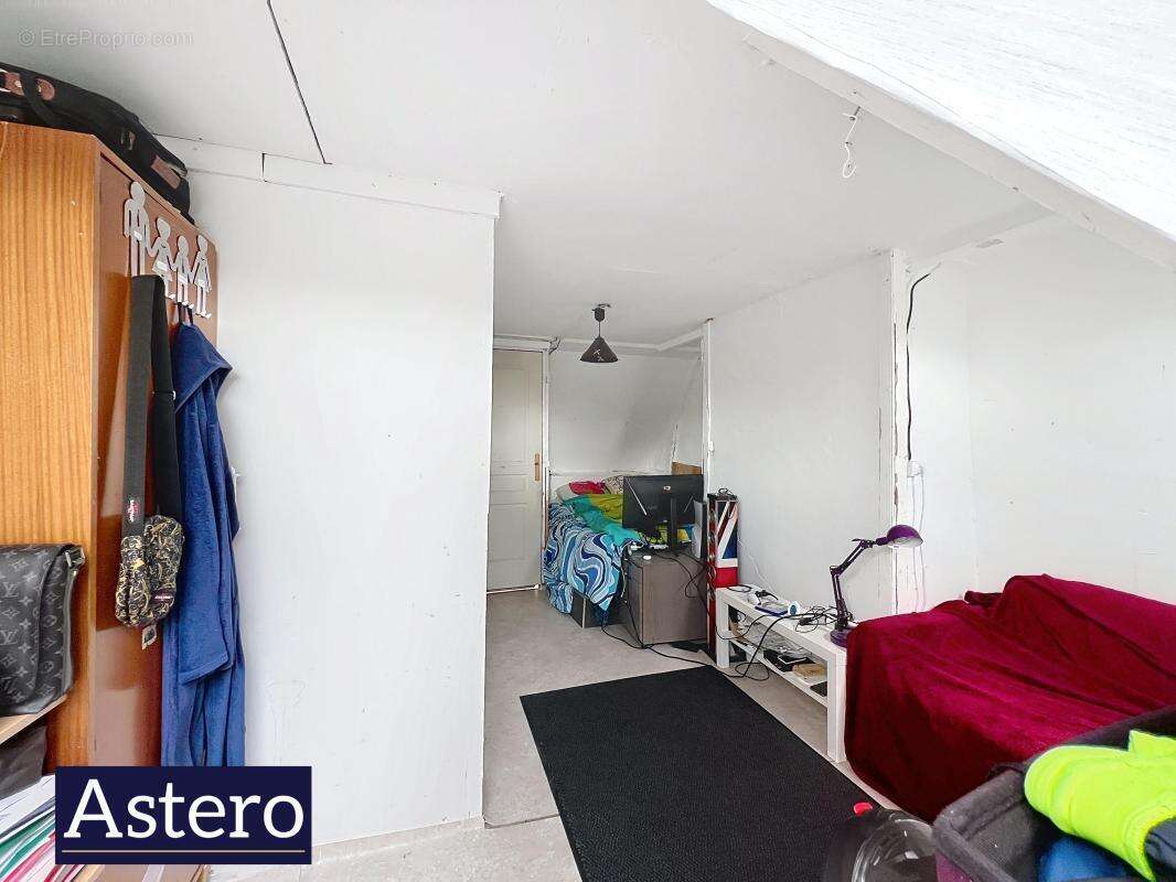 Maison à NOYAL-CHATILLON-SUR-SEICHE