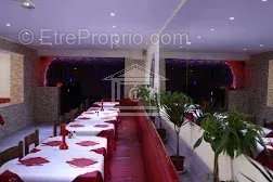 Commerce à TOURRETTES