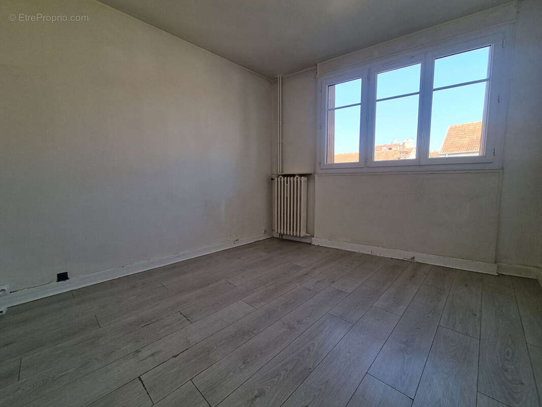 Appartement à NOGENT-SUR-MARNE