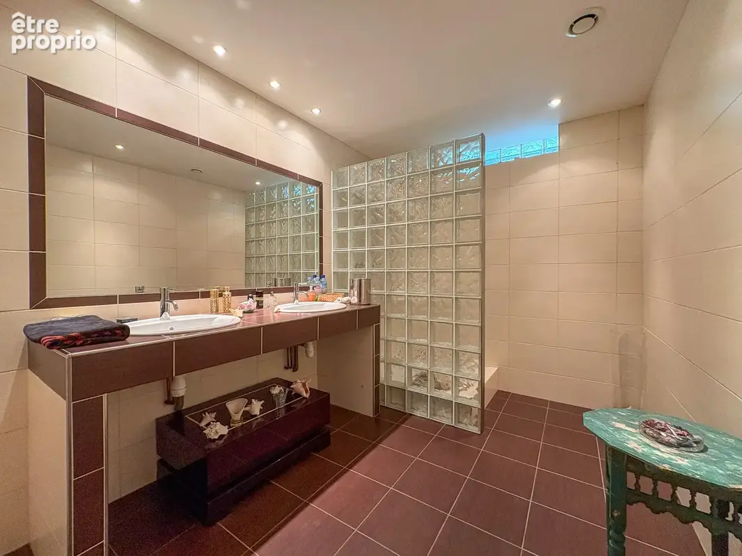 Maison T6 de 182.86m2 sur 569m2 de terrain - photo 14