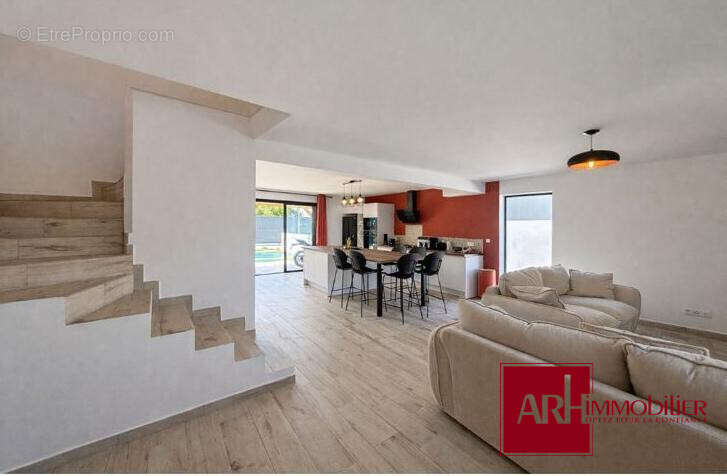 Maison à SAINT-PIERRE