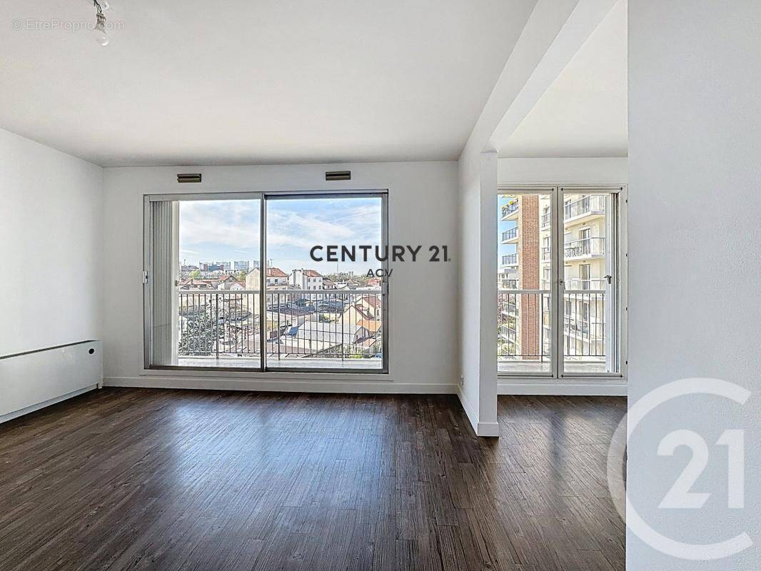 Appartement à MAISONS-ALFORT
