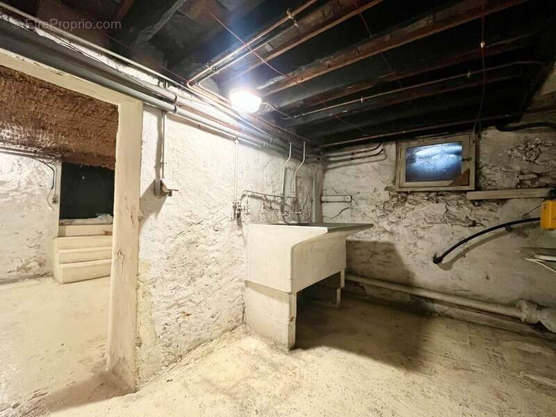 Maison à SAVIGNY-SUR-ORGE