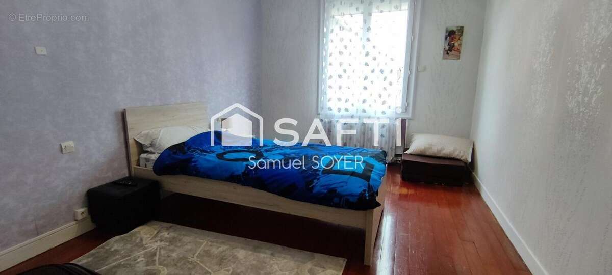 Photo 5