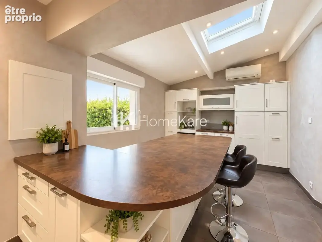 Maison 5 pièces 150 m² à vendre à Ambares-Et-Lagrave (33440) - photo 2