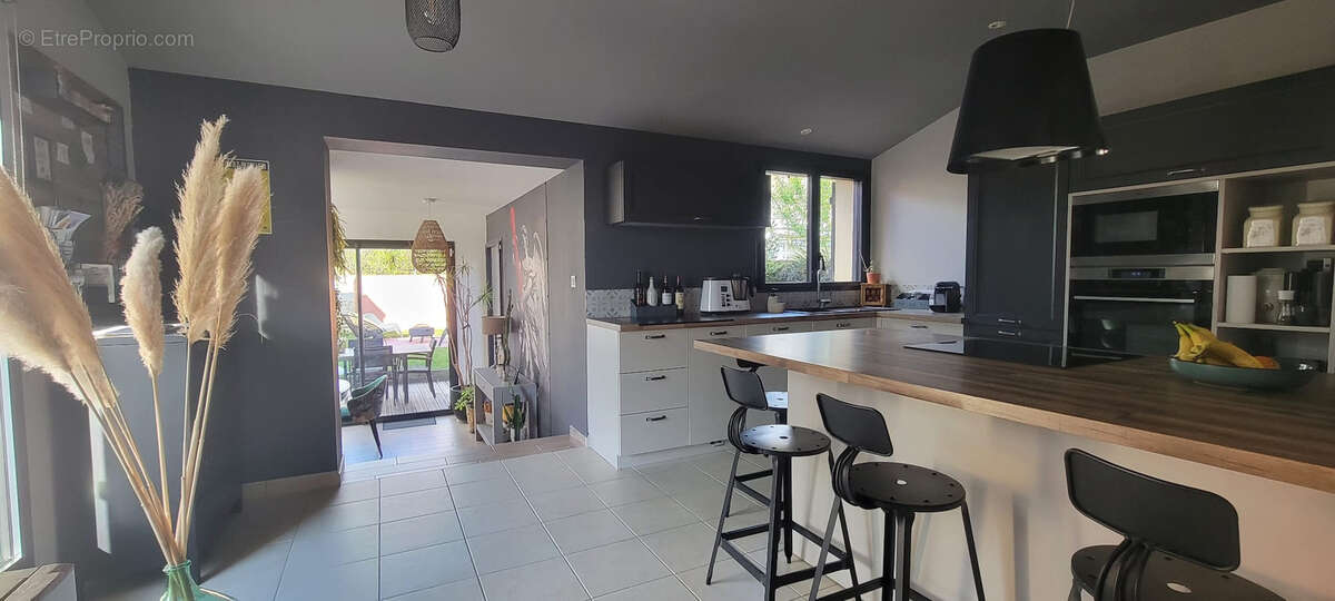 Maison à BRISSAC-QUINCE