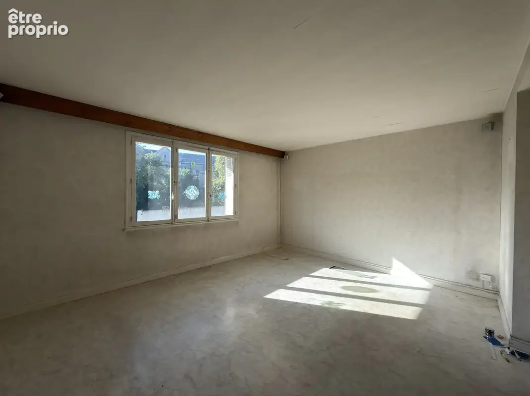 ARTEM, BELLE OPPORTUNITEE A SAISIR un appartement à rénové de 3 pièces très lumineux de 77,70 m2, situé au 1-e - photo 4