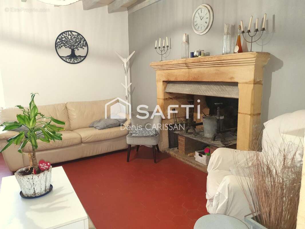 Maison 294 m² à Saint-Avit-Senieur  - photo 6
