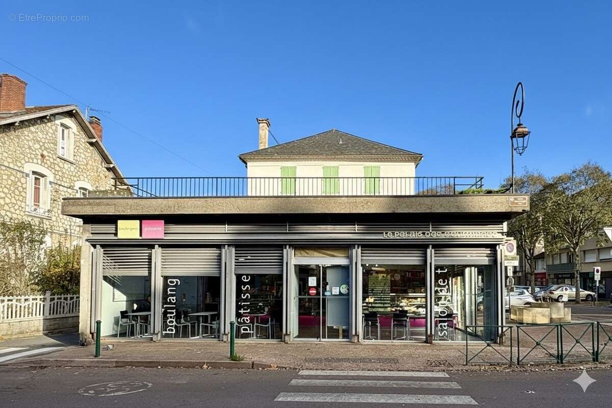 Commerce à FIGEAC