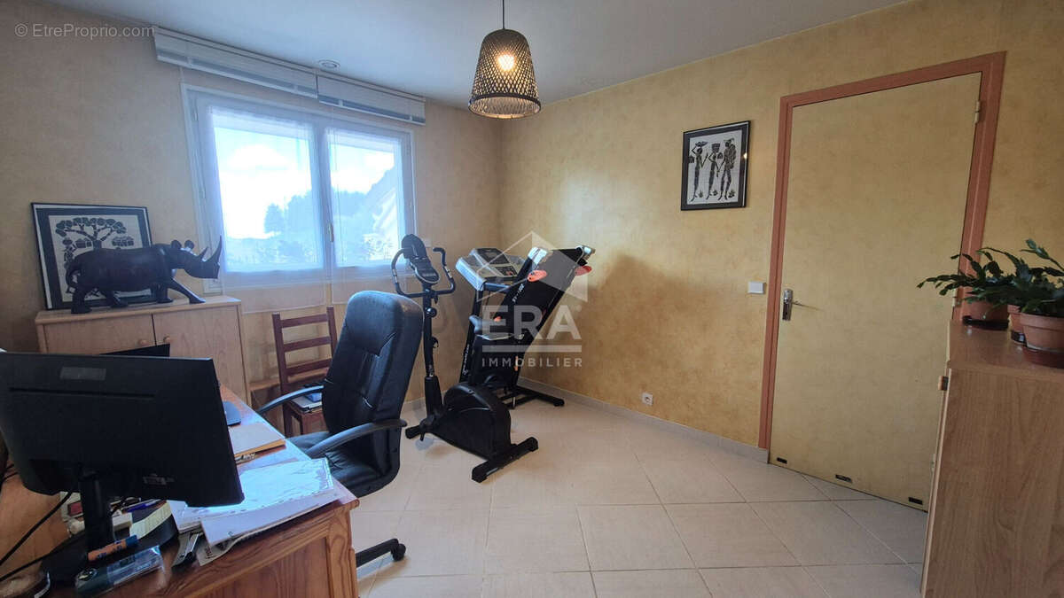 Maison à GRISY-SUISNES