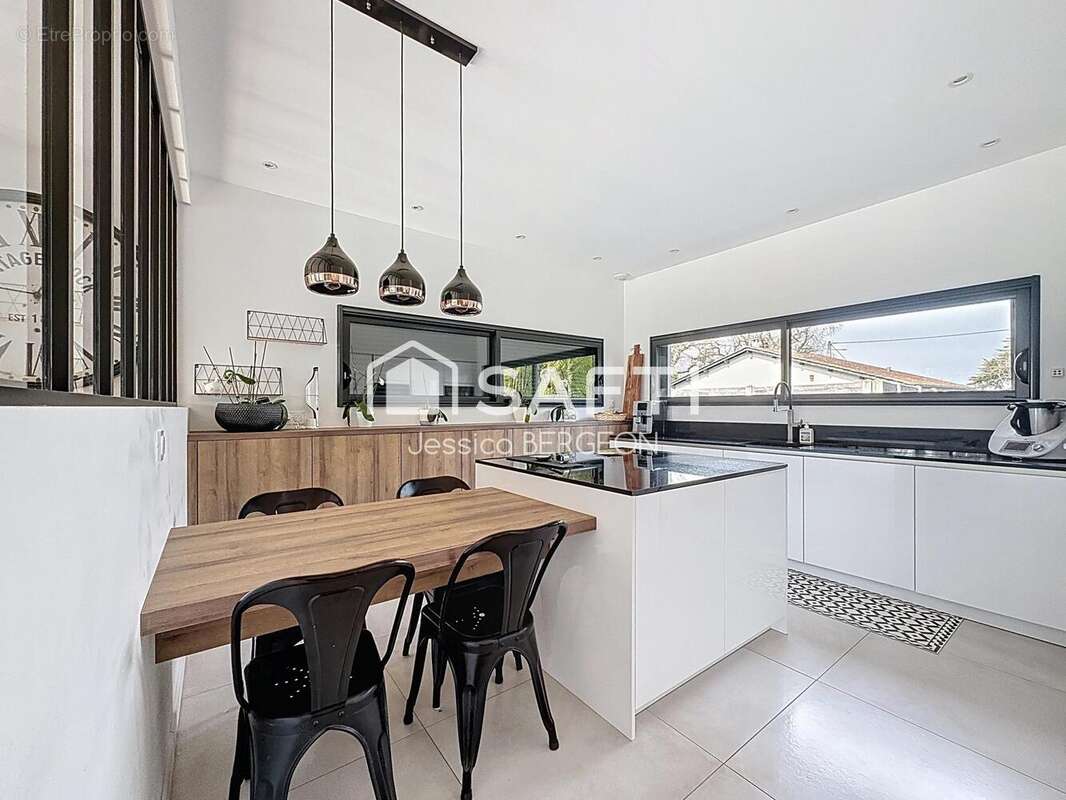 Photo 7 - Maison à SAINT-SULPICE-ET-CAMEYRAC