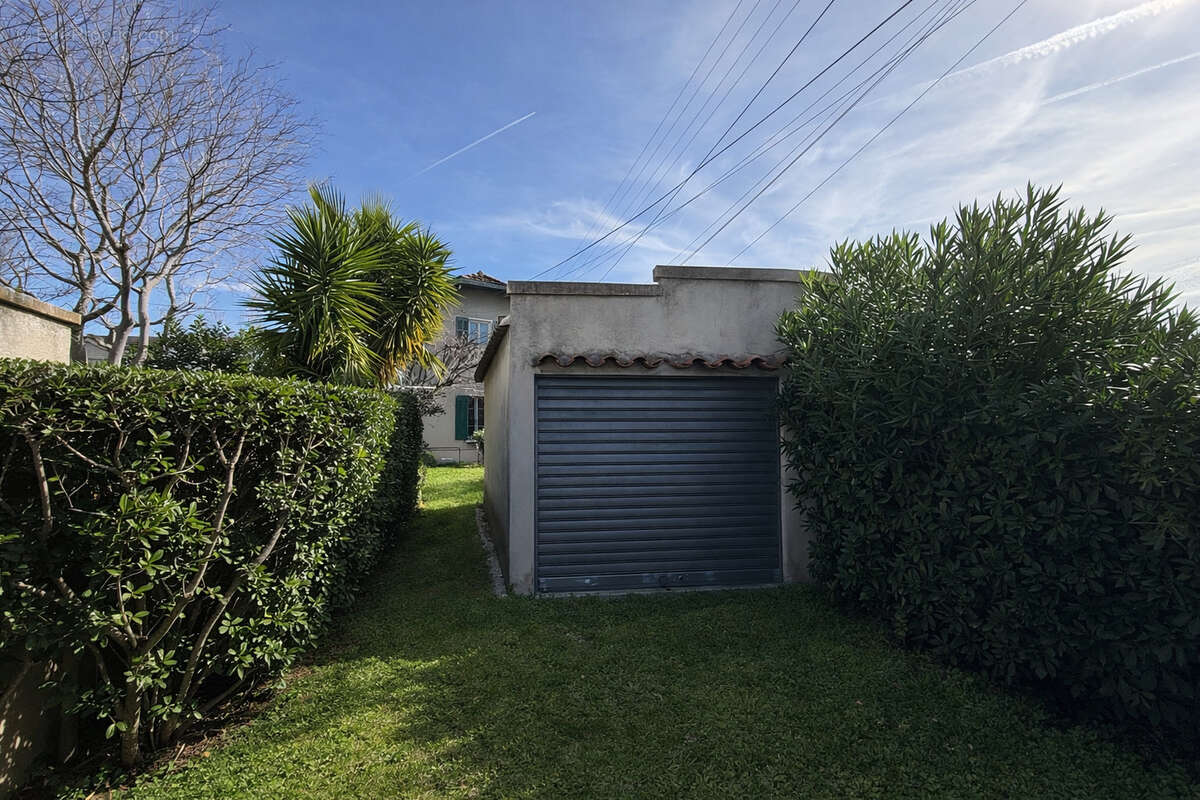 Maison à MARSEILLE-12E