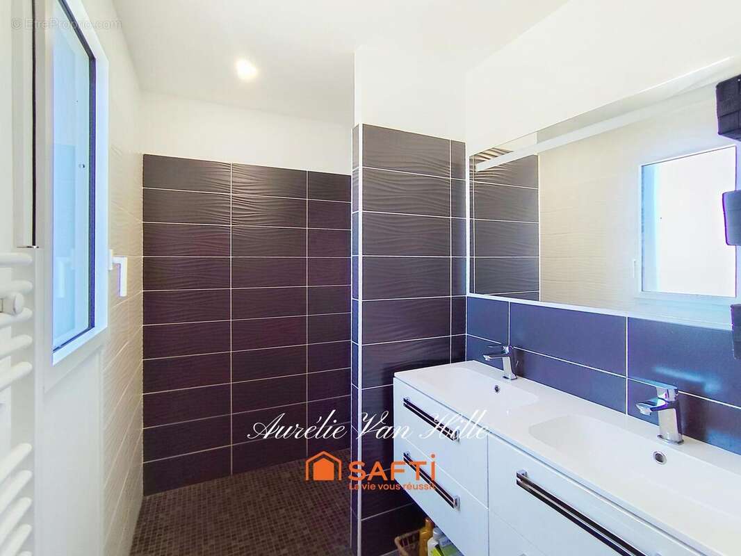 Photo 4 - Maison à TREZILIDE