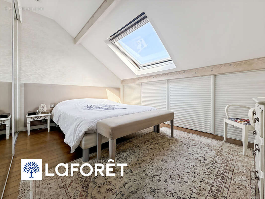 Maison 6 pièces quartier gare avec piscine à vendre à Sainte-Geneviève-des-Bois - photo 8