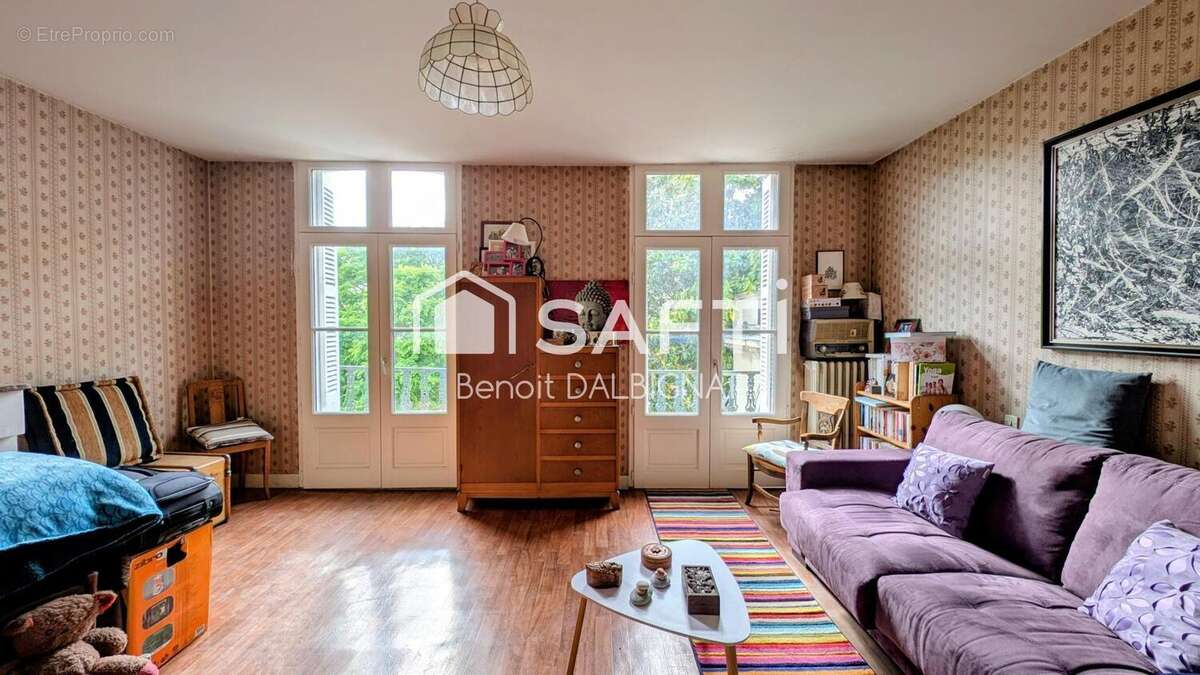 Maison 275 m² à Chinon  - photo 6