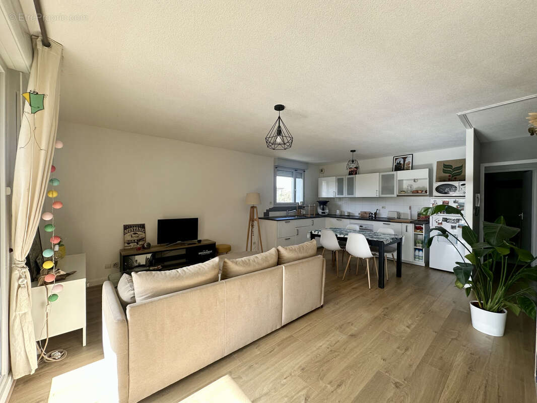 Appartement à L'ISLE-JOURDAIN