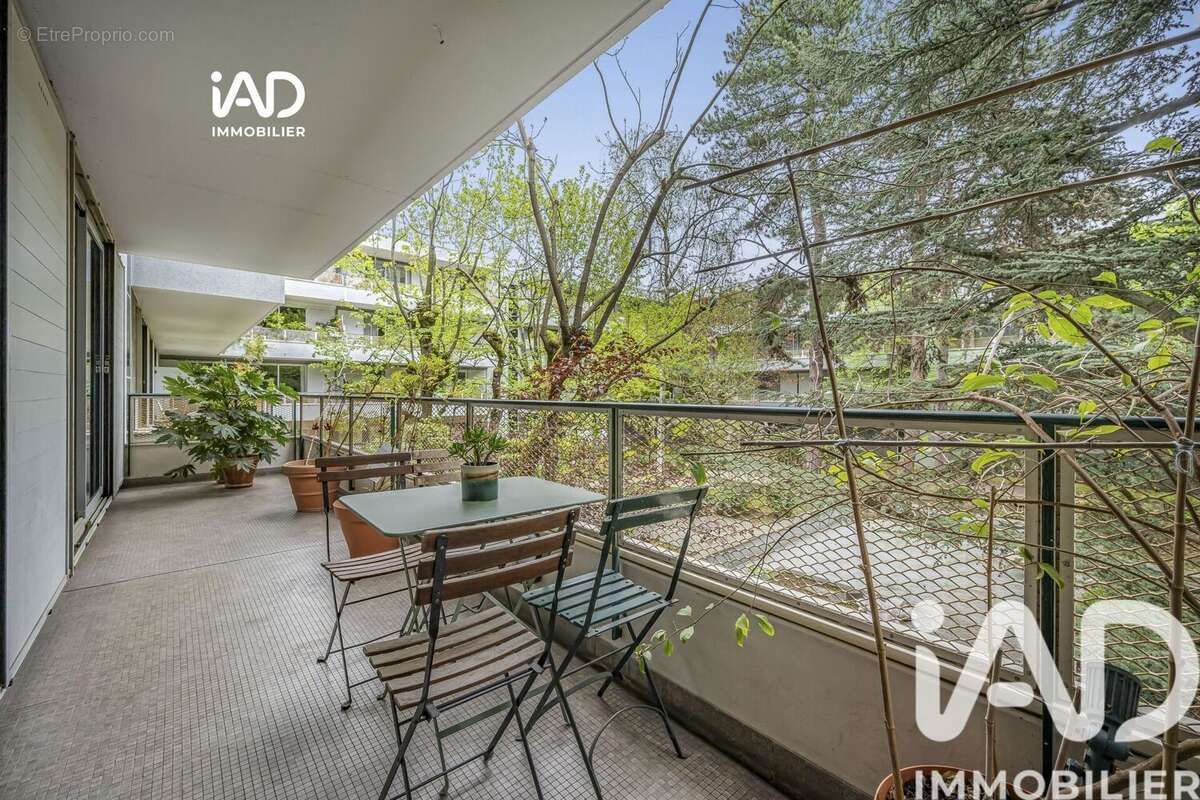 Photo 3 - Appartement à RUEIL-MALMAISON