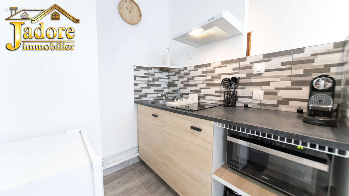 Lot de 5 appartement refaits a neuf ! - photo 3