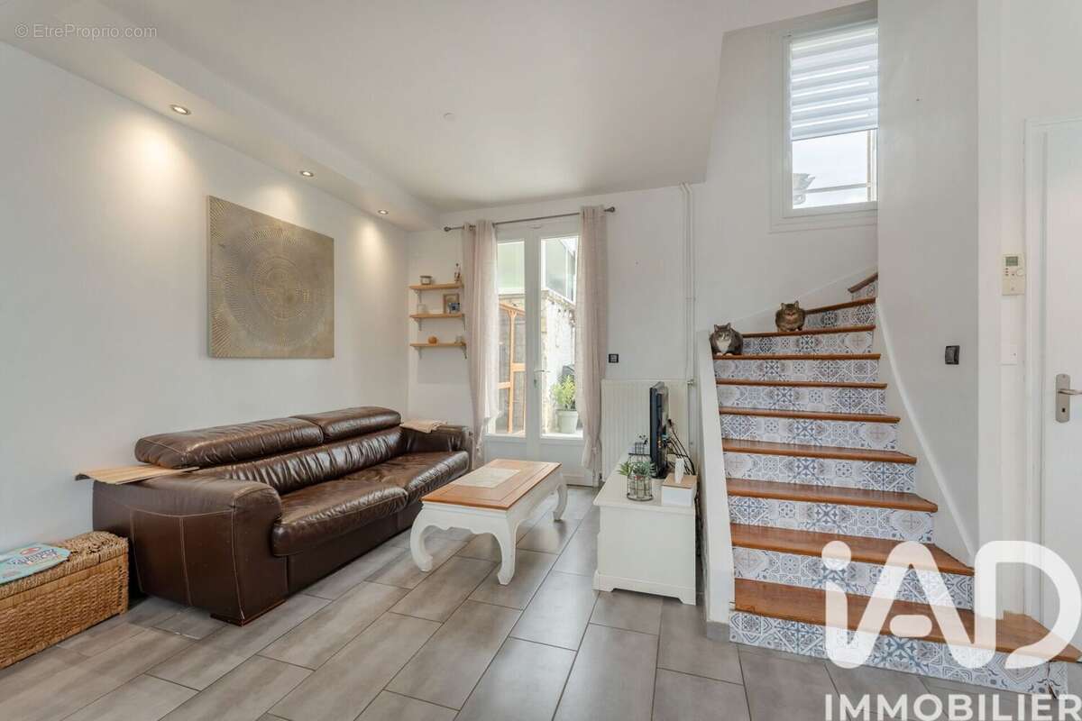 Photo 3 - Maison à BELLEU