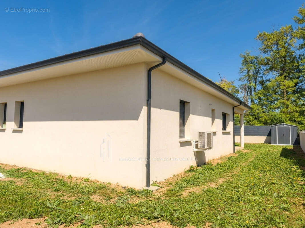 Maison à ROMANS-SUR-ISERE