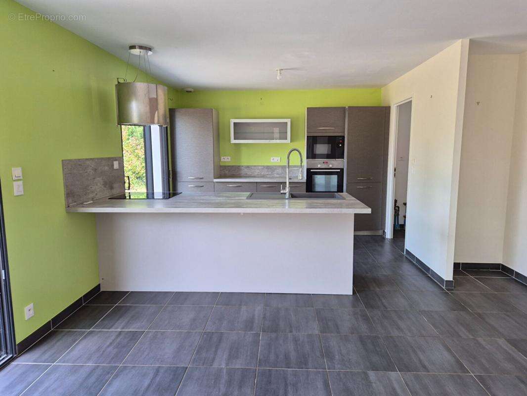 Maison à CARHAIX-PLOUGUER