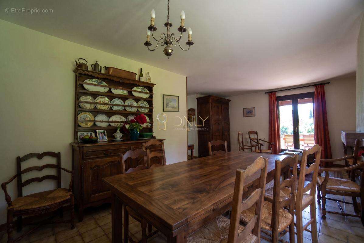 Poleymieux-au-Mont-d'Or-Maison- 116m²-4 pièces - photo 6
