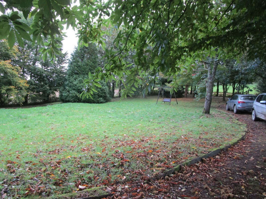 Autre à MESNIL-CLINCHAMPS