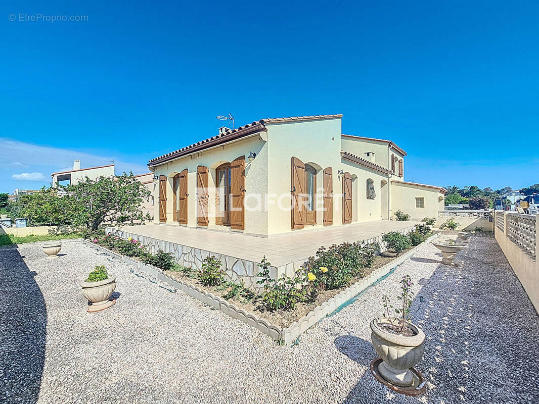 Maison à SAINT-CYPRIEN