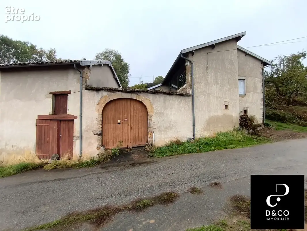 Maison à PIERRECLOS