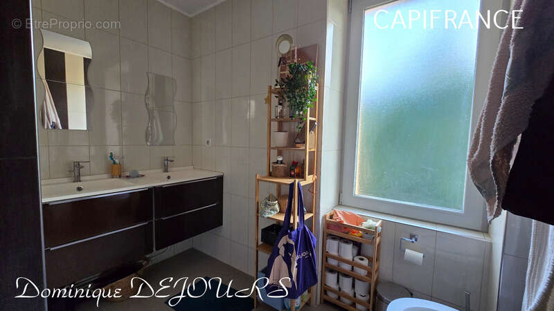 Maison à SAINT-FORTUNAT-SUR-EYRIEUX