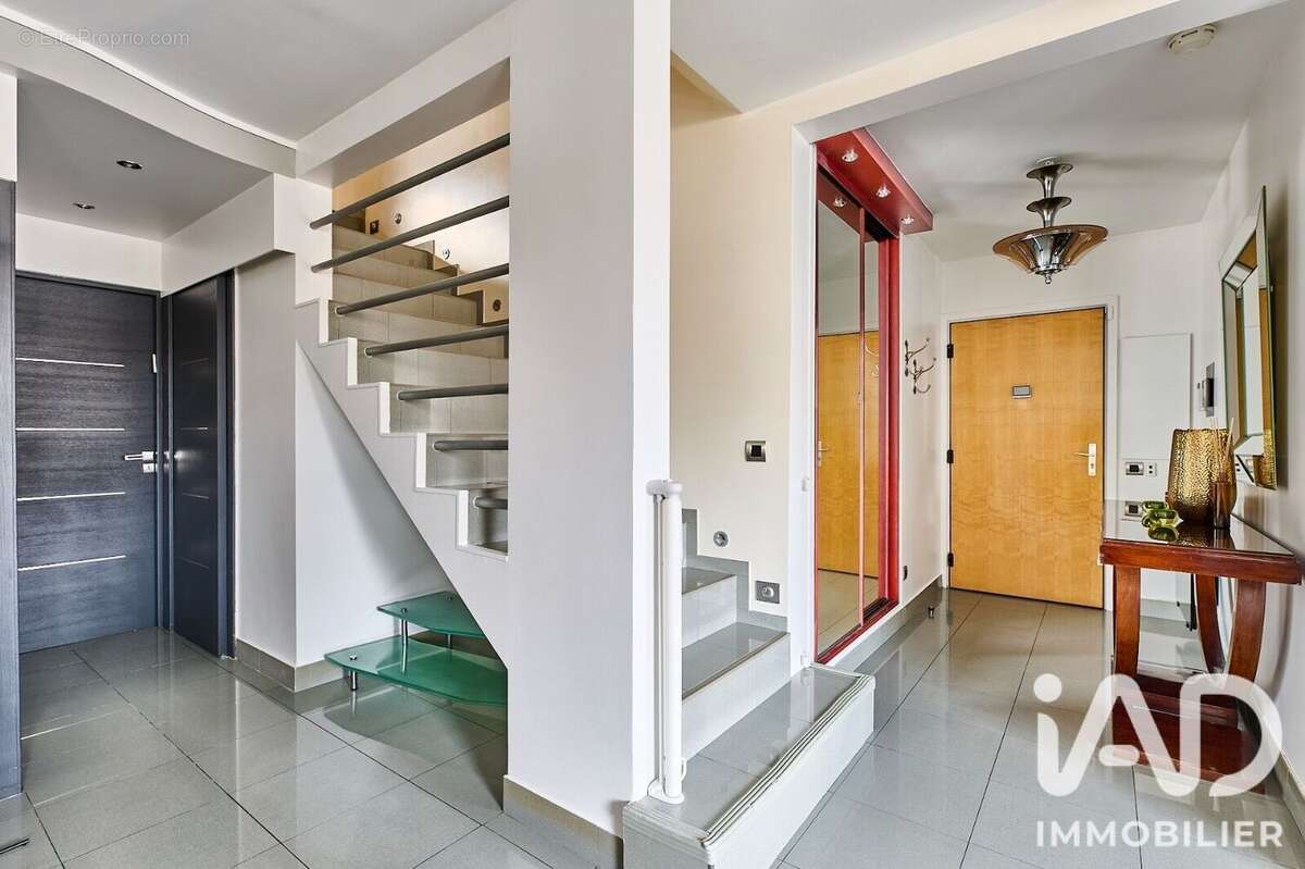 Photo 4 - Appartement à BOULOGNE-BILLANCOURT