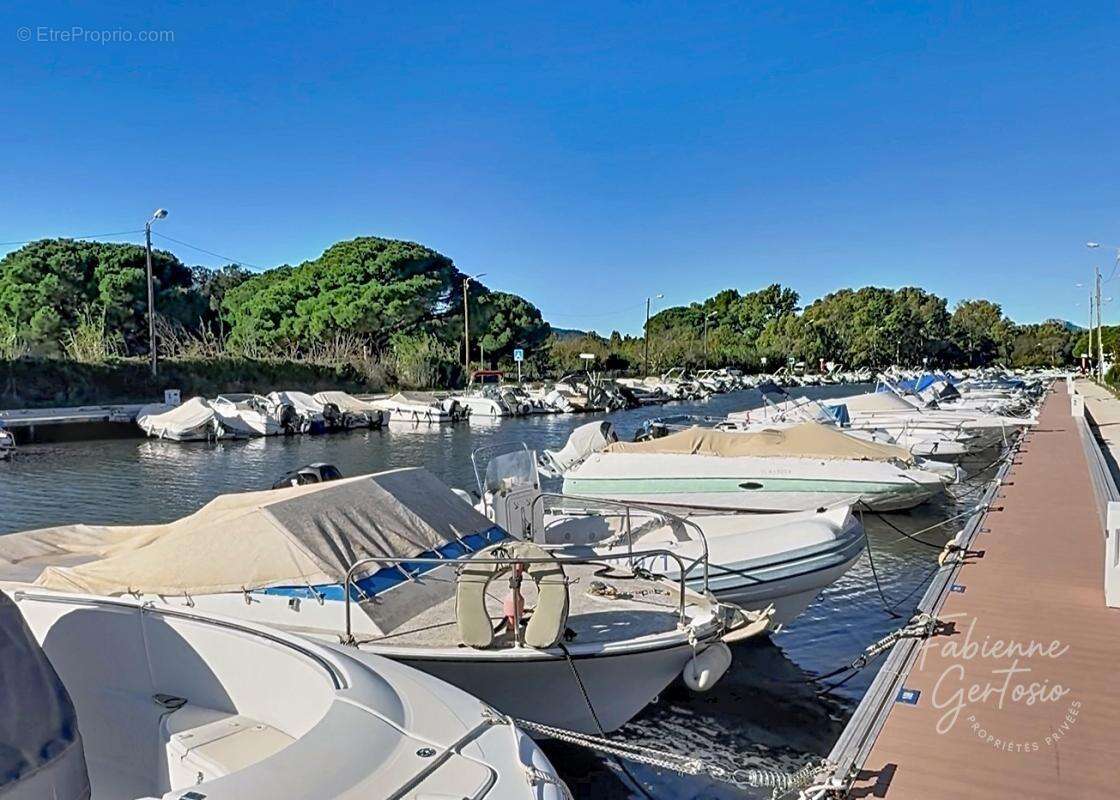 Appartement à HYERES