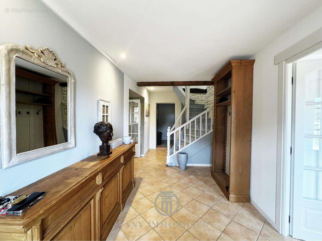 Maison à MONTAIGUET-EN-FOREZ