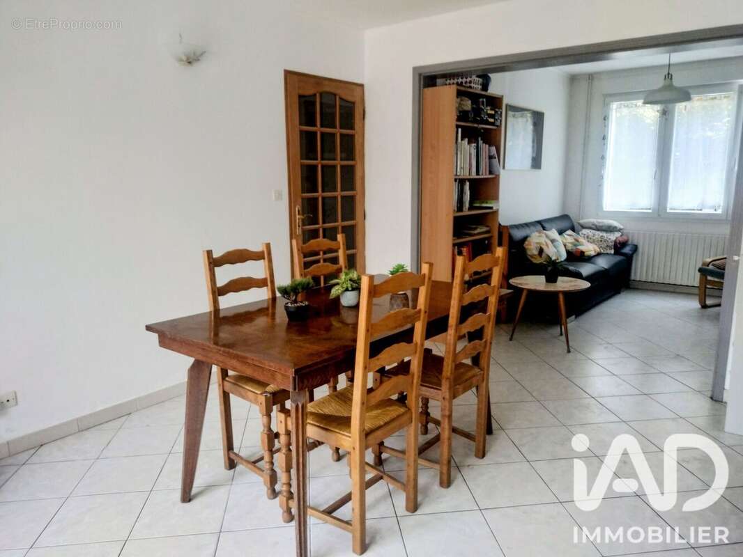 Maison 90 m² à Conde-Sur-L'escaut  - photo 5