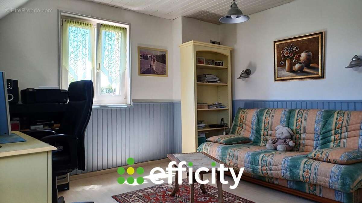 Maison 141 m² à Saint-Denis-Le-Ferment  - photo 12