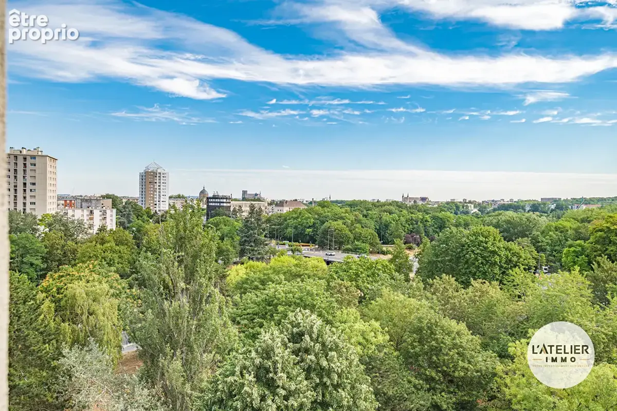 REIMS - Appartement 60 m² - 2 chambres - 7e étage avec ascenseur ? Vue panoramique - photo 11