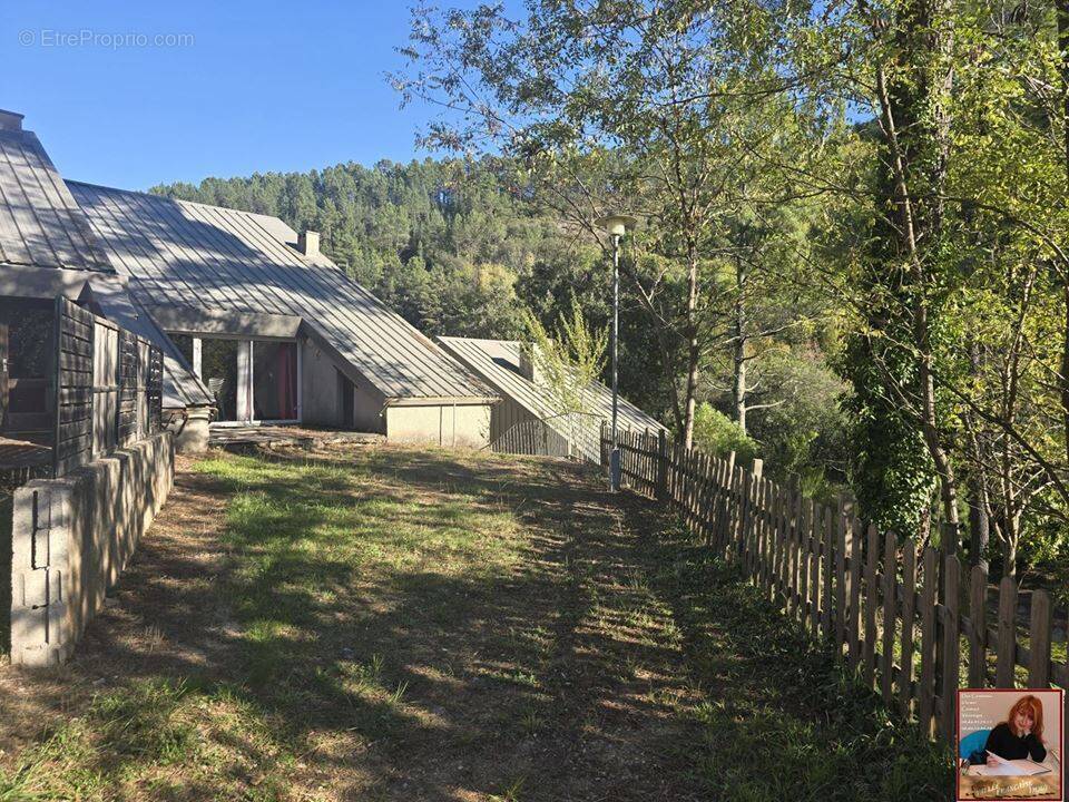 Maison à SAINT-ETIENNE-VALLEE-FRANCAISE