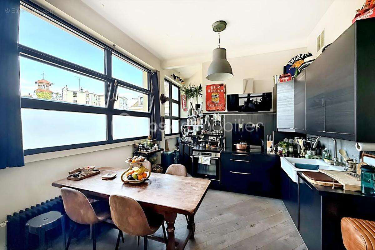 Appartement à PARIS-19E