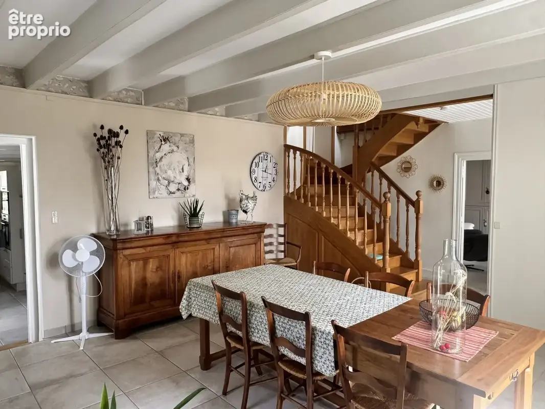 Maison 7 pièces 180 m² à vendre à Semussac (17120) - photo 7