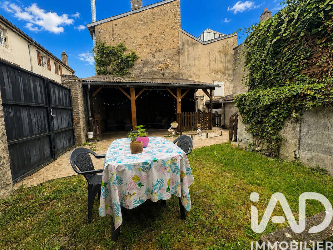 Photo 1 - Maison à PONT-SAINT-VINCENT