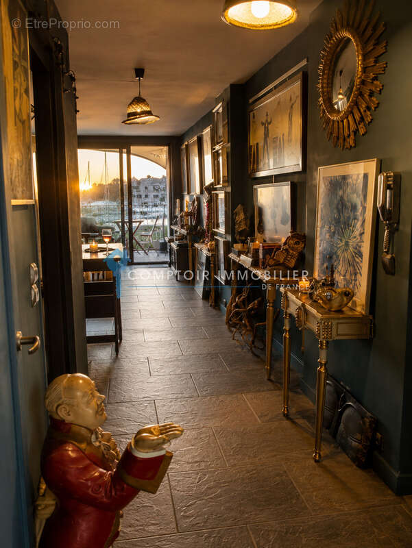 Appartement à COGOLIN