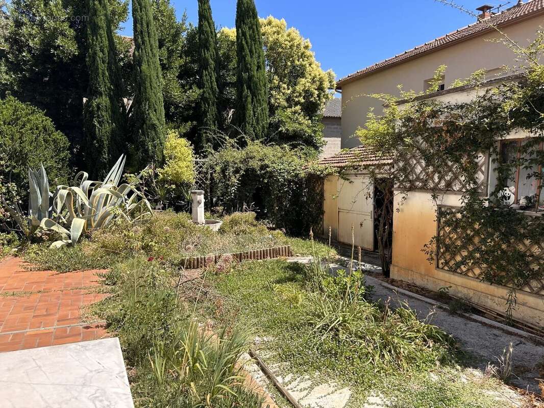 Maison à ARLES