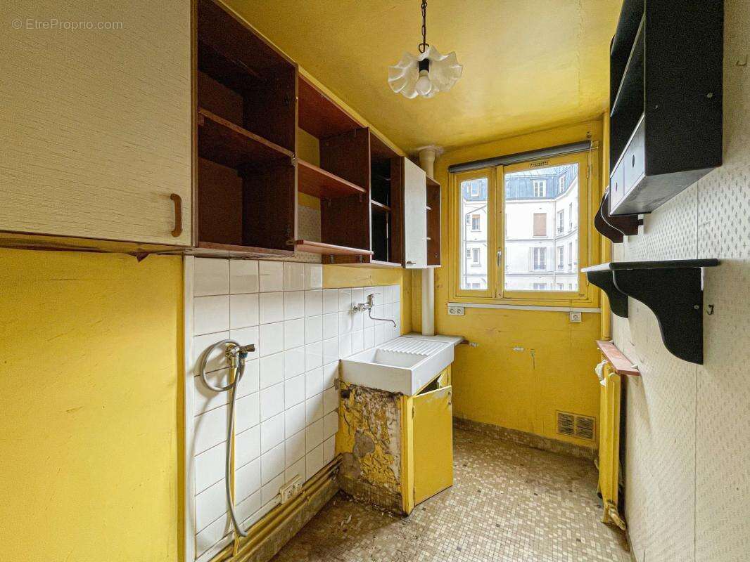 Appartement à PARIS-11E