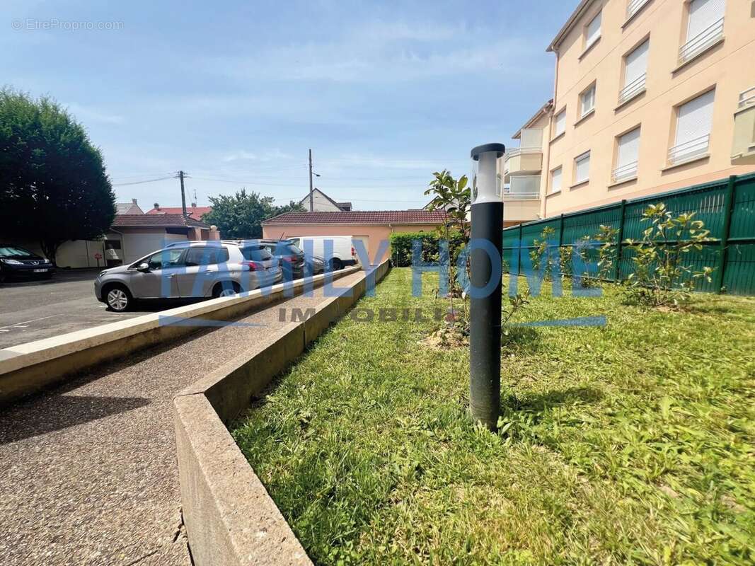  pépite à livry-gargan – t3 avec jardin-box & cave  - photo 16
