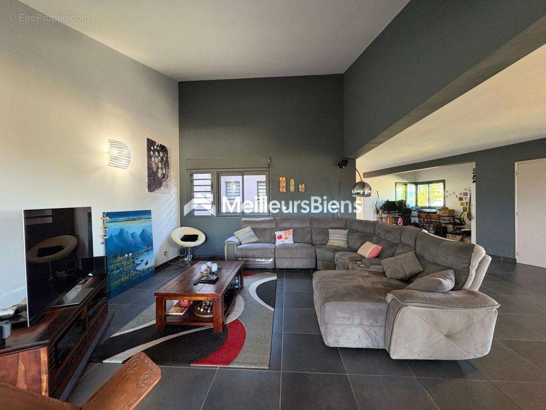 Maison à SAINT-PIERRE