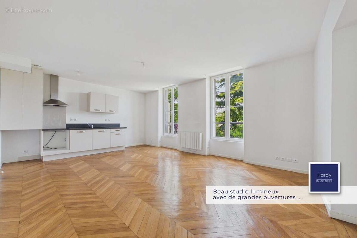 Appartement à SAINT-OUEN-L'AUMONE