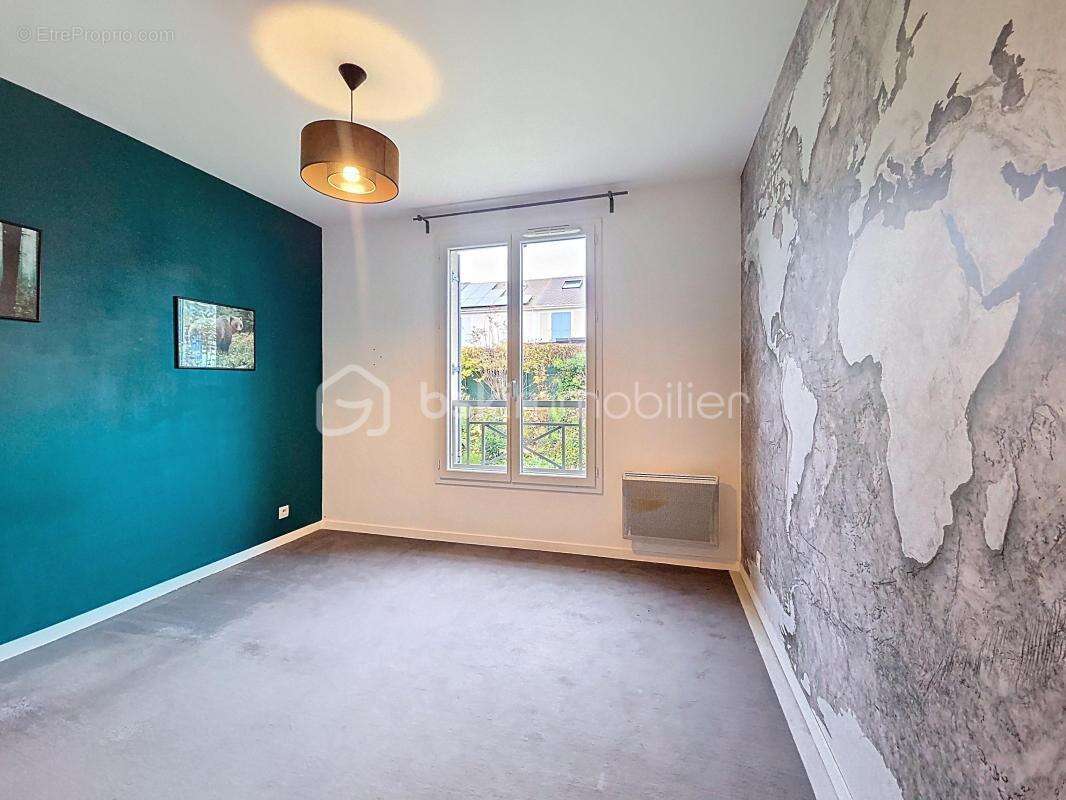 Maison à MAGNY-LE-HONGRE