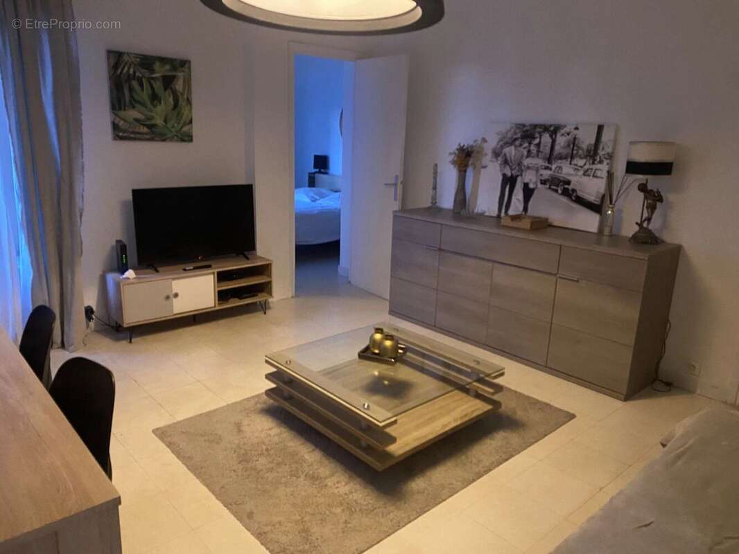 Appartement à CAGNES-SUR-MER