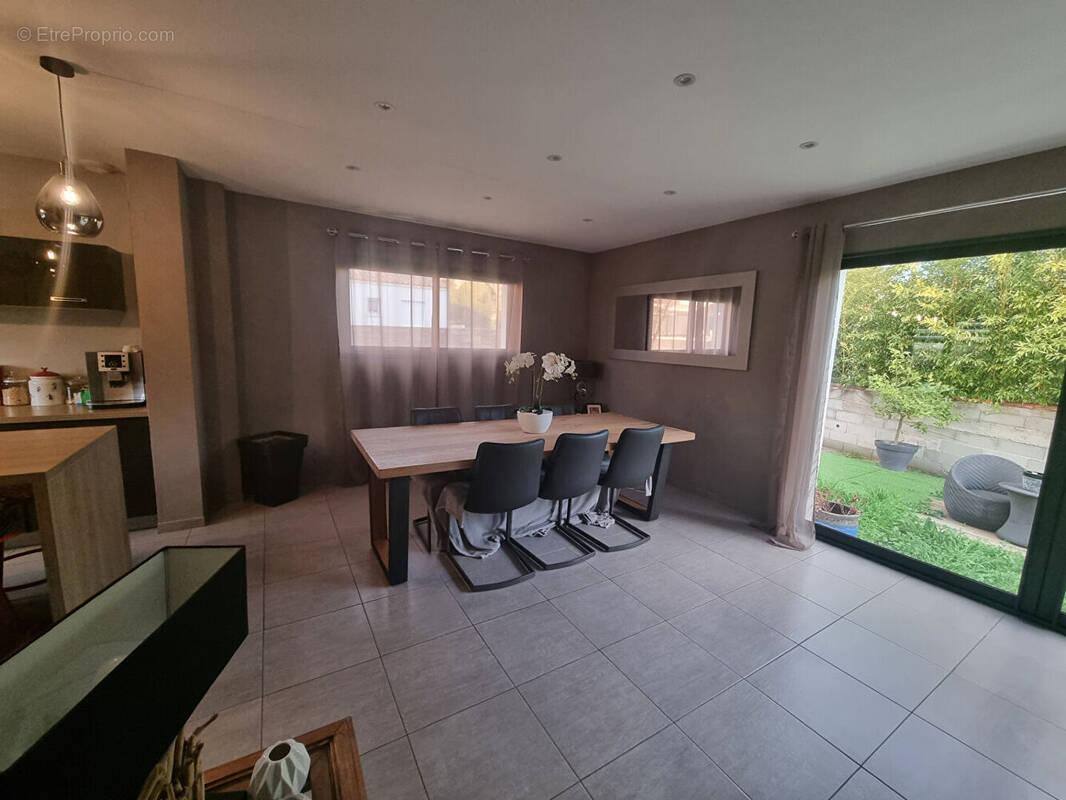 Maison à GIGNAC-LA-NERTHE