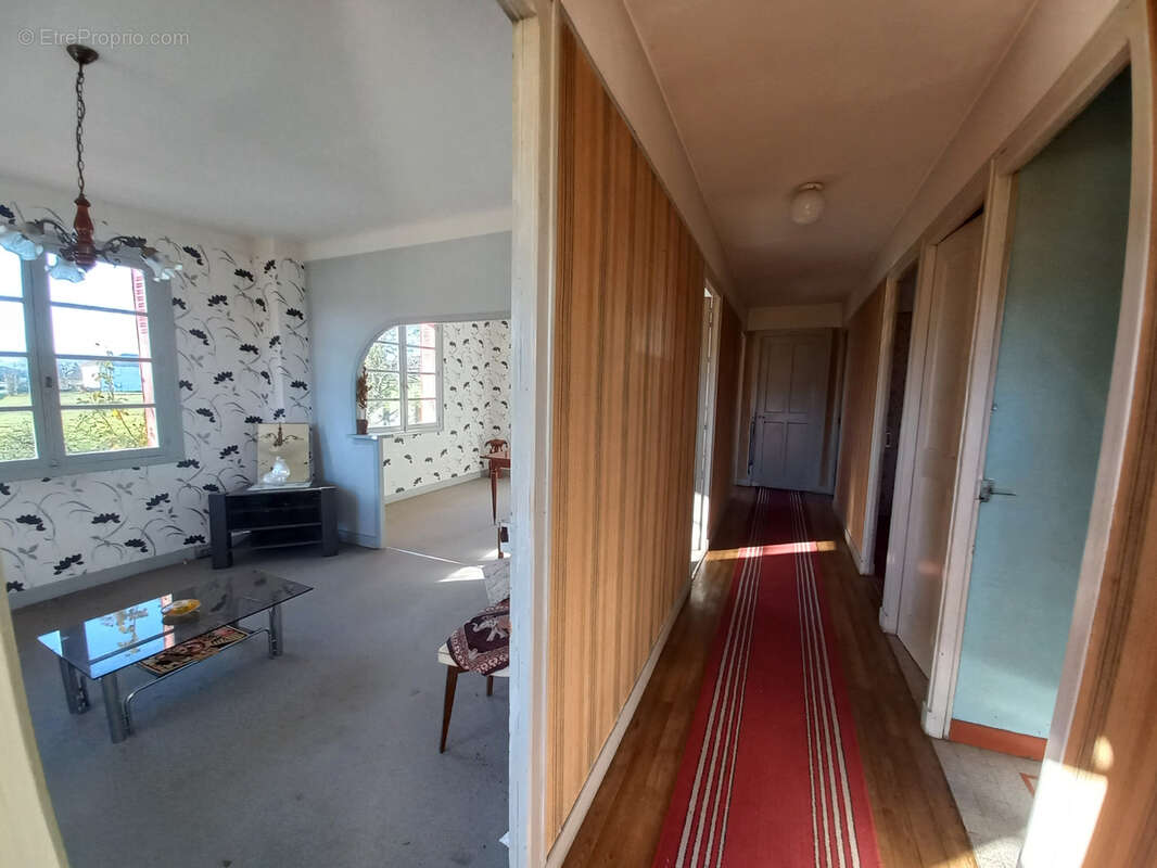 Maison 93 m² à Castelnau-Magnoac  - photo 17